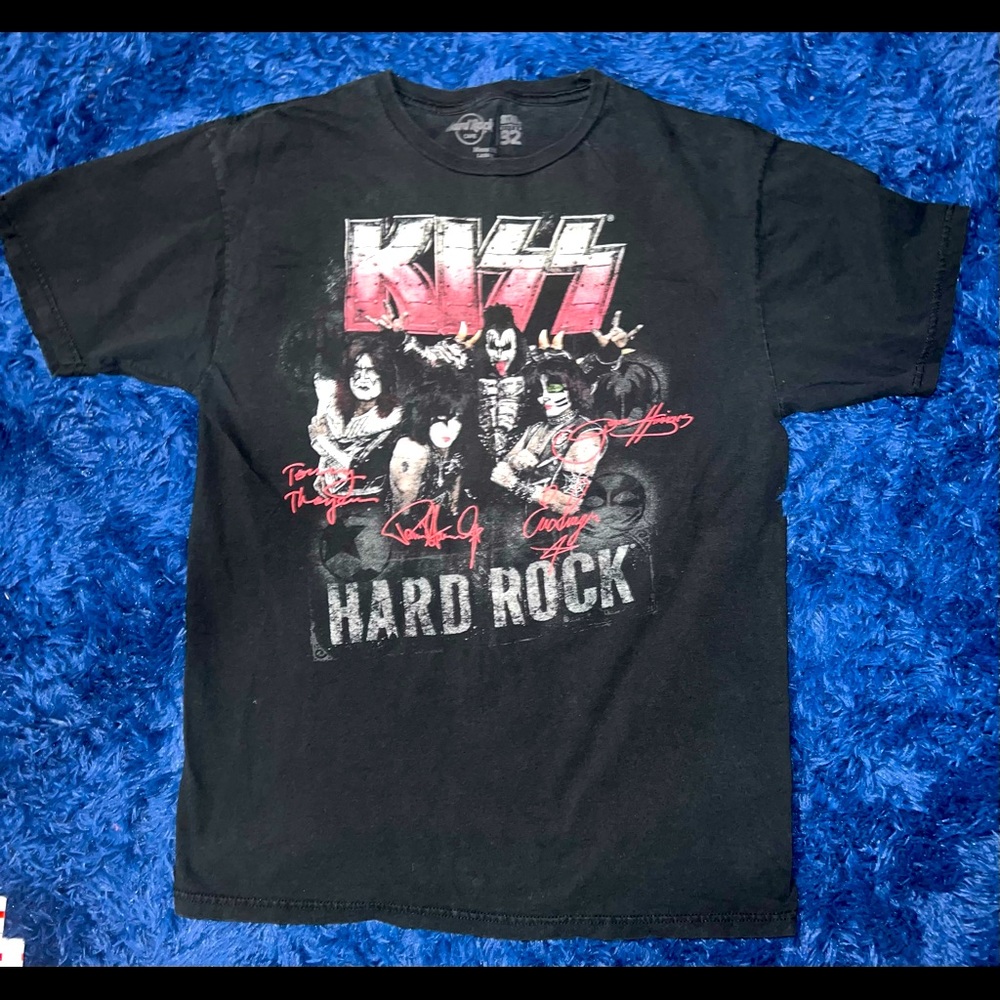Vintage Kiss mens Large Hard Rock Cafe tshirt